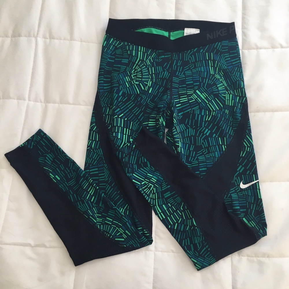 Nike pro leggings